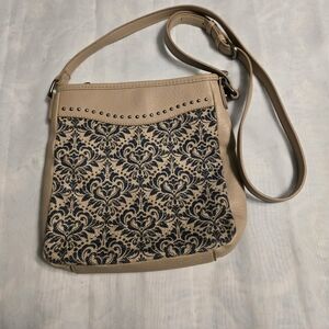 American Bling Elegant Tan and Black Texture Pattern Front Women's Crossbody